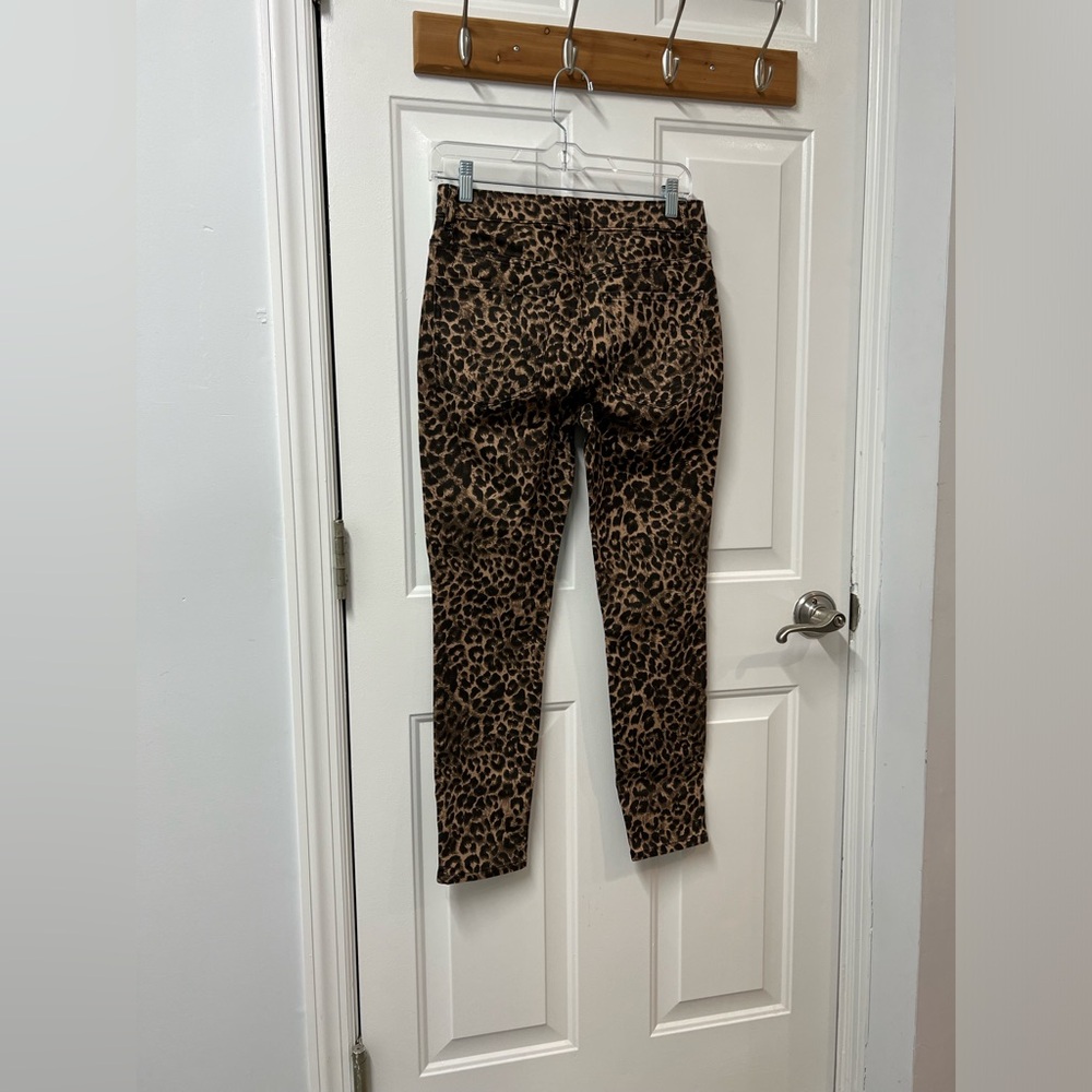 EXPRESS LEOPARD HIGH RISE ANKLE JEANS NWT - Picture 2 of 3
